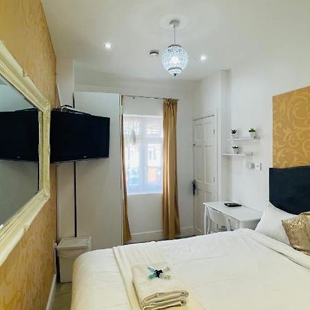 فندق لندنفي  Mayday House المظهر الخارجي الصورة